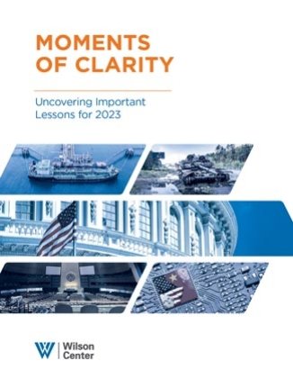 Cover Moments of Clarity: Uncovering Important Lessons for 2023