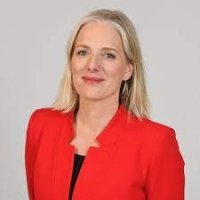 Catherine McKenna Headshot