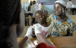 Malaria vaccine 615w (att US Army Africa)