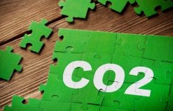 a puzzle piece with CO2 on it