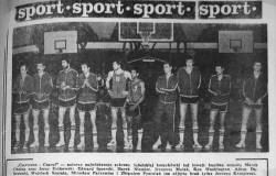 Newspaper article featuring Kent Washington's Polish basketball team