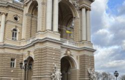 Building in Ukraine flying a Ukrainian flag