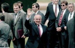 WASHINGTON, DC. - JUNE 2, 1990 Russian President Mikhail Gorbachev along with his wife Raisa prepares to depart from Washington DC by Helicopter from the "Rainbow Pool" landing area on 17th st. NW.