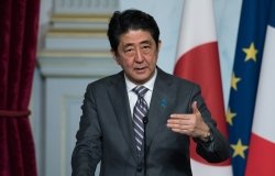 Shinzo Abe at G7 